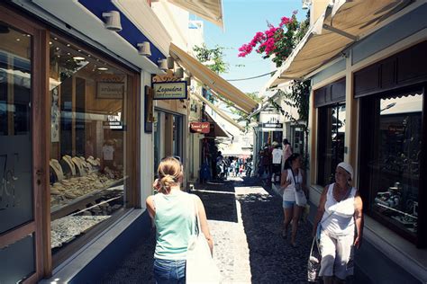 gold street Santorini greece